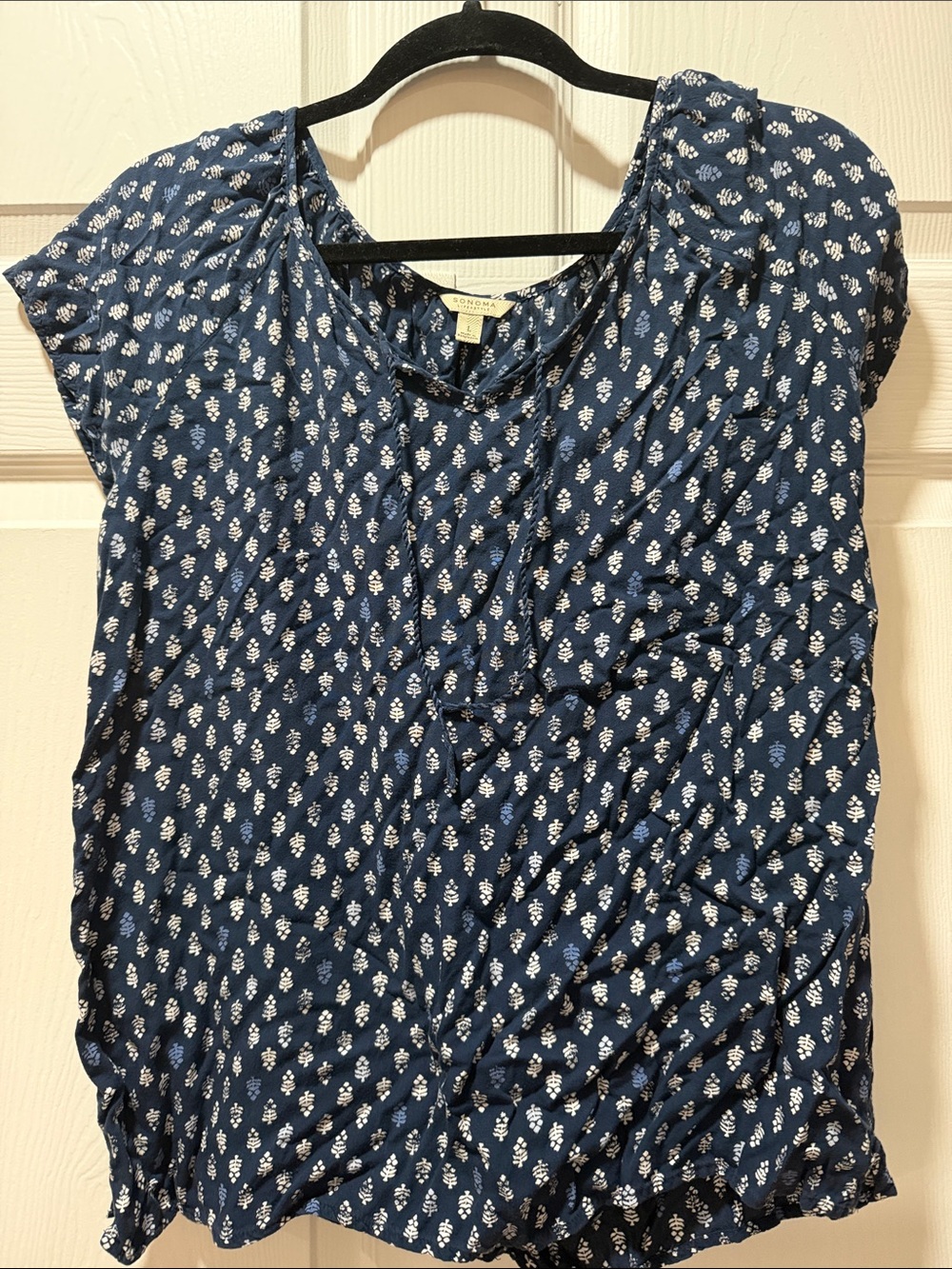 Women's Navy Floral Print Short Sleeve Top